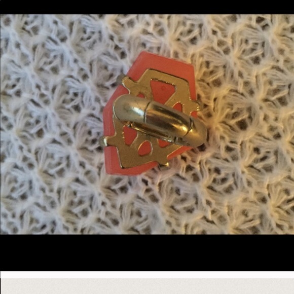 2 Rings - Picture 5 of 5